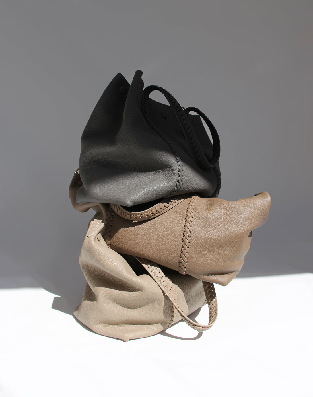 The Essence of Quiet Luxury: Discover Timeless Elegance, Functionality, and Versatility with QIMU Bags