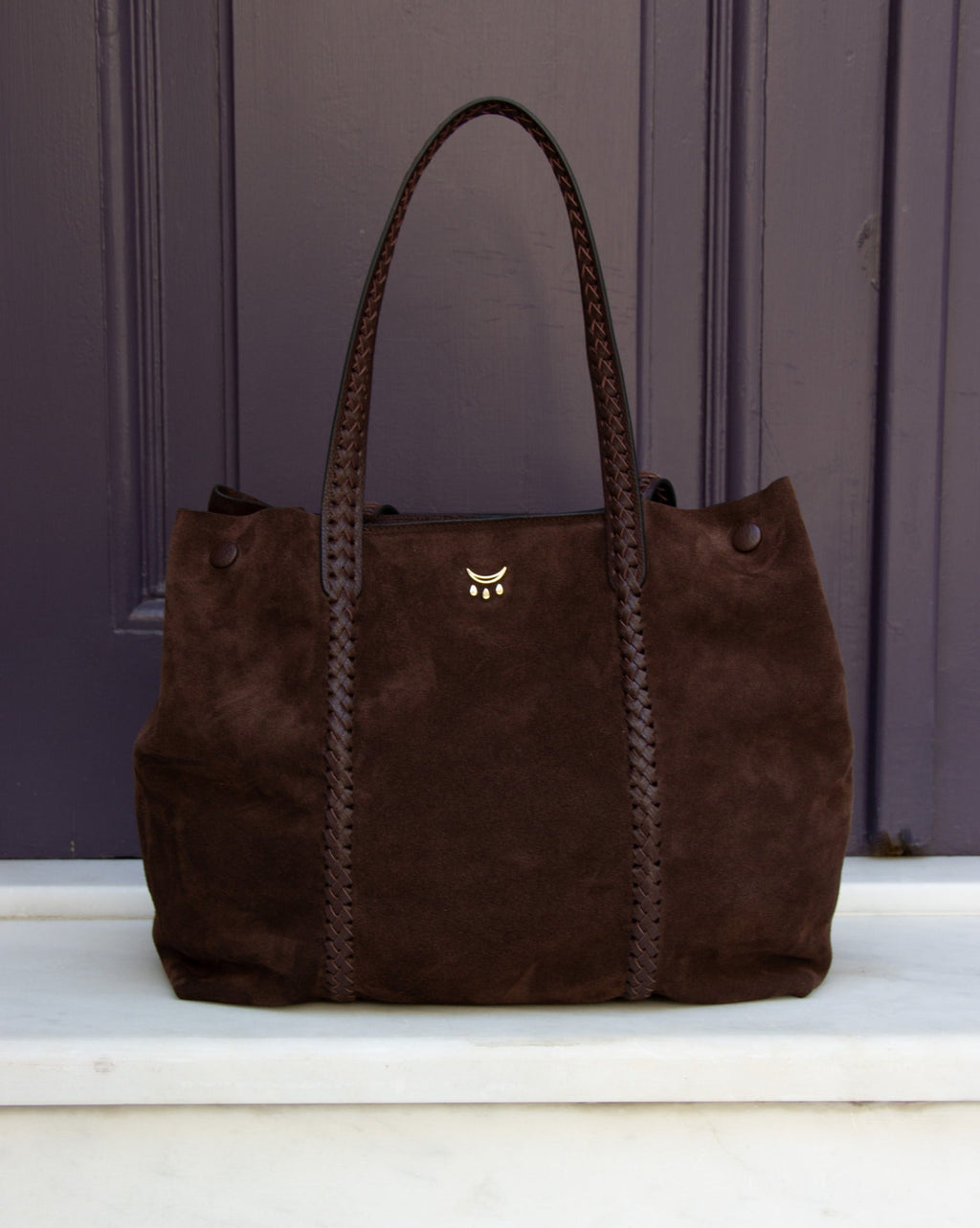 Hemithea - Bitter Brown Suede