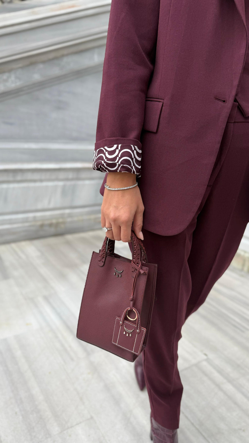 QIMU Bag Charm - Merlot